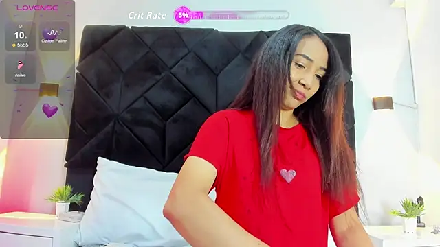 valentiina lewis online show from February 11, 2026, 7:14 pm