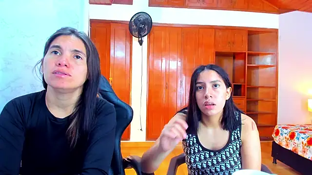 Emily and Soffy online show from April 8, 2026, 12:17 pm