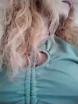 Snapshot of Katestar77 chatting on February 25, 2026, 6:08 pm Katestar77 online show from February 25, 2026, 6:08 pm