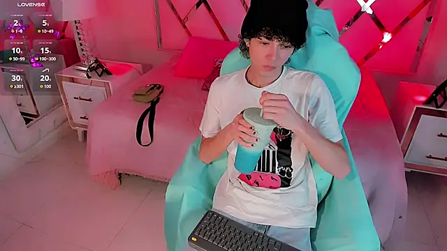 thanier 18 online show from February 18, 2026, 7:32 pm