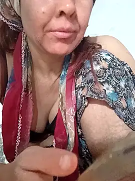 turbanlim07 online show from June 15, 2026, 7:02 pm