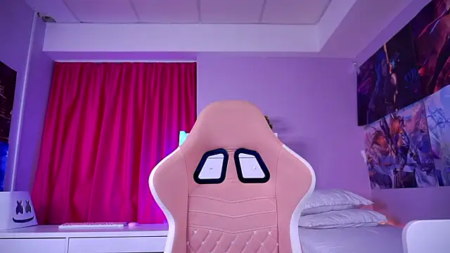 Snapshot of MistyReeds chatting on February 13, 2026, 5:40 am MistyReeds online show from February 13, 2026, 5:40 am