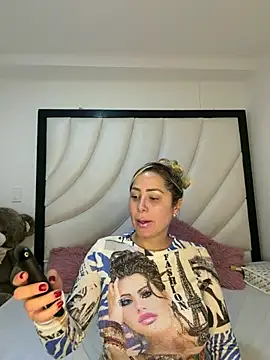 Angelicalove07 online show from February 25, 2026, 10:20 pm