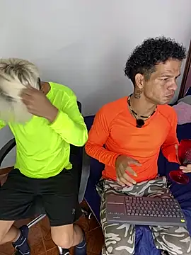 Snapshot of MaxyRyan chatting on February 28, 2026, 12:49 pm MaxyRyan online show from February 28, 2026, 12:49 pm