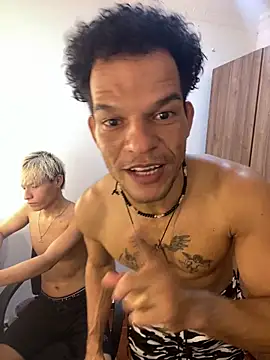 Snapshot of MaxyRyan chatting on March 21, 2026, 1:15 pm MaxyRyan online show from March 21, 2026, 1:15 pm