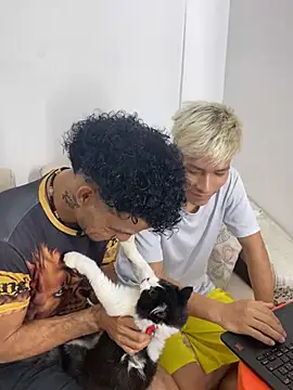 Snapshot of MaxyRyan chatting on March 27, 2026, 12:17 pm MaxyRyan online show from March 27, 2026, 12:17 pm