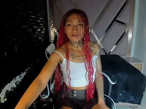 Snapshot of knelaTentationRs chatting on February 4, 2026, 8:15 pm knelaTentationRs online show from February 4, 2026, 8:15 pm