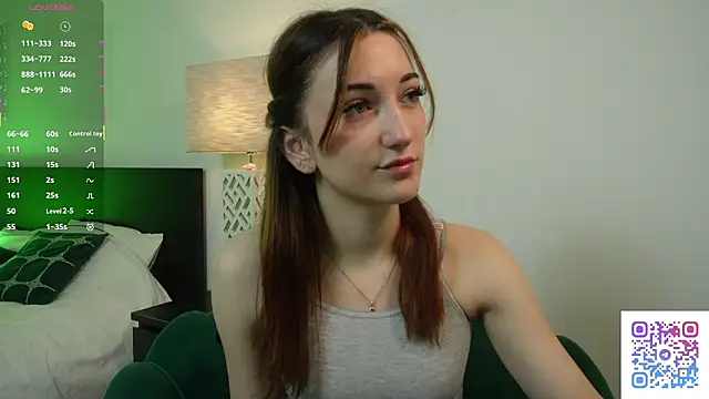 Snapshot of MilaFlame chatting on February 18, 2026, 11:06 am MilaFlame online show from February 18, 2026, 11:06 am