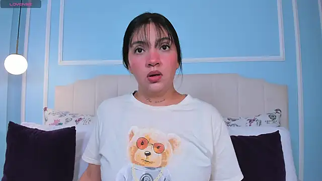 ashley foox online show from February 21, 2026, 2:57 am