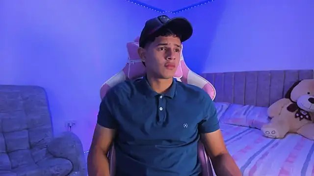 Adrian Prime  online show from April 17, 2026, 1:19 am