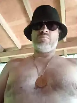 Gozo poderoso online show from March 1, 2026, 8:42 pm