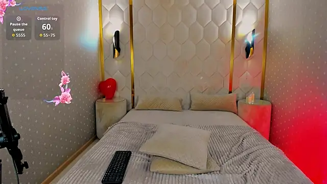 Snapshot of EvelinaBev chatting on February 23, 2026, 2:13 am EvelinaBev online show from February 23, 2026, 2:13 am