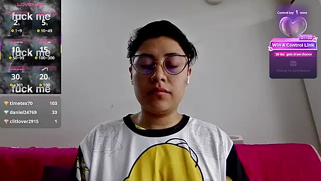 Juliexxxxtasy online show from February 13, 2026, 11:54 am