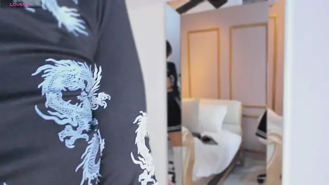 Snapshot of LisaLain chatting on February 4, 2026, 3:29 pm LisaLain online show from February 4, 2026, 3:29 pm