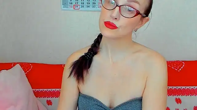 Snapshot of beddable_woman chatting on February 24, 2026, 7:31 am beddable woman online show from February 24, 2026, 7:31 am