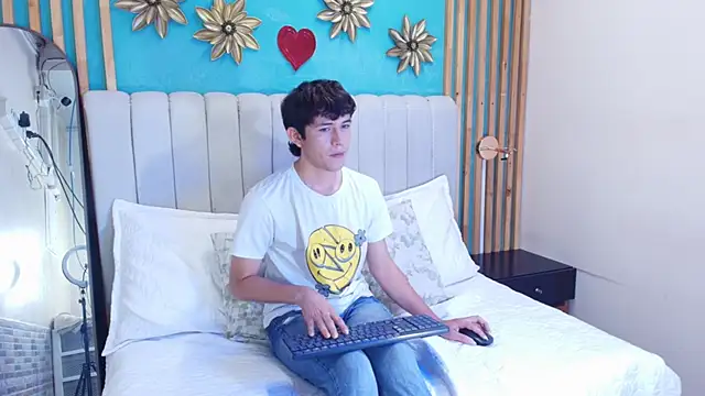 Christian Foxx online show from March 8, 2026, 12:27 am