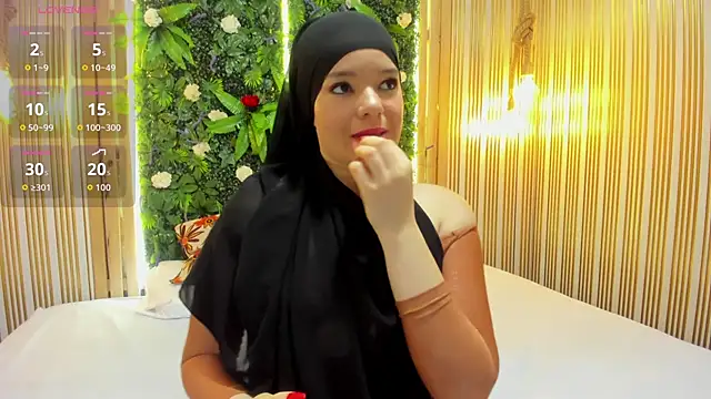 Snapshot of _Nadiiaa chatting on February 20, 2026, 12:18 pm Nadiiaa online show from February 20, 2026, 12:18 pm