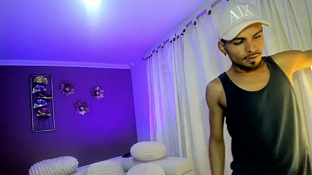 neyder sanz online show from February 13, 2026, 12:05 pm