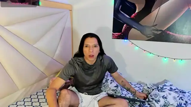 Snapshot of ale-noah chatting on February 28, 2026, 5:40 am ale-noah online show from February 28, 2026, 5:40 am