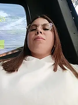 Snapshot of Rouse_24_ chatting on February 21, 2026, 7:49 pm Rouse 24 online show from February 21, 2026, 7:49 pm