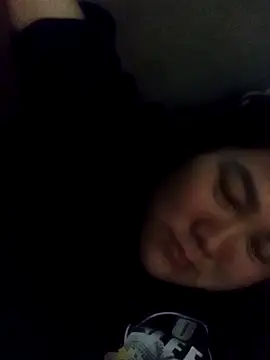 Snapshot of bongtuyet11 chatting on February 19, 2026, 6:16 pm bongtuyet11 online show from February 19, 2026, 6:16 pm