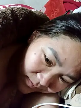 Snapshot of bongtuyet11 chatting on February 26, 2026, 1:11 pm bongtuyet11 online show from February 26, 2026, 1:11 pm