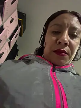 Snapshot of Ximena_firee chatting on February 25, 2026, 11:10 am Ximena firee online show from February 25, 2026, 11:10 am