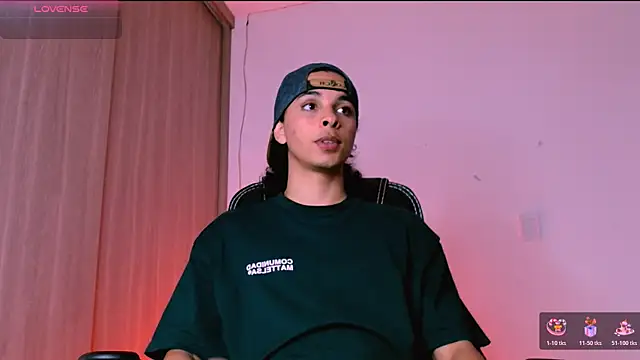 Snapshot of Dann-Winner chatting on February 25, 2026, 3:40 am Dann-Winner online show from February 25, 2026, 3:40 am