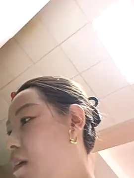 Snapshot of Jennie_dogy chatting on March 28, 2026, 1:17 am Jennie dogy online show from March 28, 2026, 1:17 am