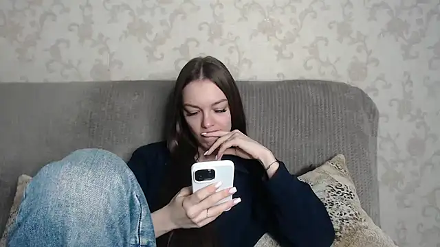 CandyGyrl online show from March 27, 2026, 1:03 am