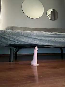 chilhorny online show from February 17, 2026, 6:33 am