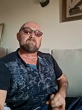 ldhurstII online show from February 15, 2026, 11:36 pm