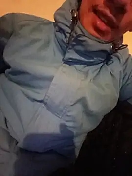 Bigdickpapiisa online show from June 14, 2026, 8:21 pm