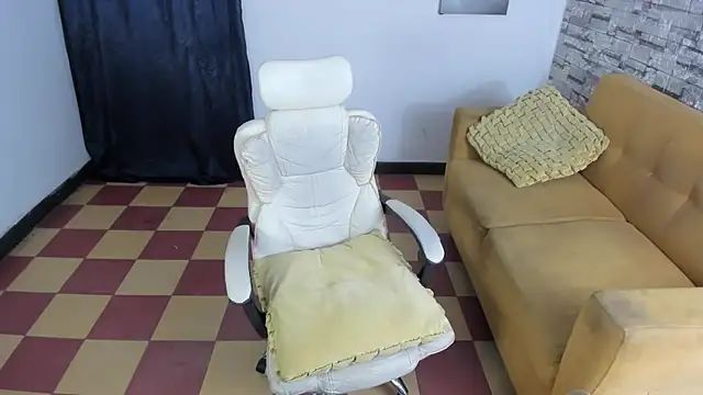 Snapshot of Andres_sant_ chatting on March 29, 2026, 3:41 am Andres sant online show from March 29, 2026, 3:41 am