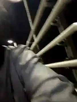 Snapshot of Andres_sant_ chatting on March 28, 2026, 2:12 am Andres sant online show from March 28, 2026, 2:12 am