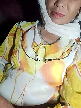 witch-xx online show from July 24, 2026, 5:31 pm