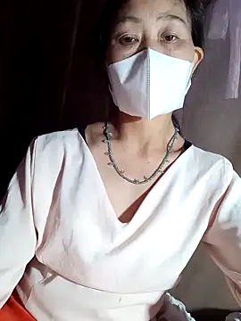 witch-xx online show from April 5, 2026, 3:46 am