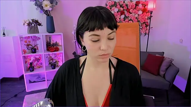 Snapshot of NeoGeisha chatting on February 11, 2026, 6:46 am NeoGeisha online show from February 11, 2026, 6:46 am