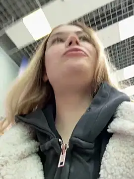 blonde exe online show from April 3, 2026, 2:12 pm