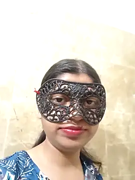 Snapshot of Heena_rani chatting on April 19, 2026, 2:51 pm Heena rani online show from April 19, 2026, 2:51 pm