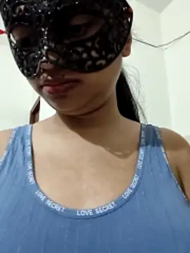 Snapshot of Heena_rani chatting on April 17, 2026, 3:04 pm Heena rani online show from April 17, 2026, 3:04 pm