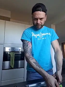 Dooms139 online show from March 2, 2026, 8:43 am