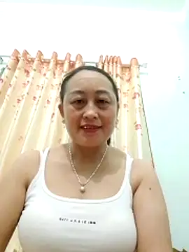 Snapshot of Jolie_sexy chatting on March 16, 2026, 11:18 pm Jolie sexy online show from March 16, 2026, 11:18 pm