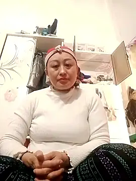 Snapshot of Jolie_sexy chatting on March 11, 2026, 1:54 am Jolie sexy online show from March 11, 2026, 1:54 am