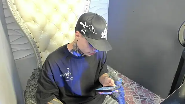 acxel prescot online show from February 15, 2026, 7:57 pm