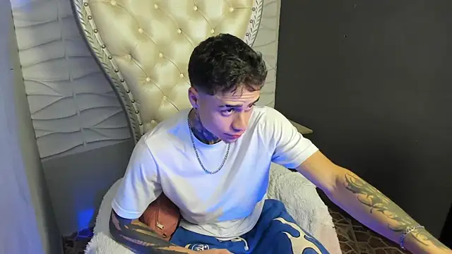 acxel prescot online show from March 2, 2026, 8:27 pm