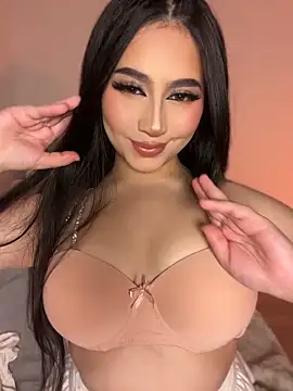 Sofiia Vegaa online show from May 23, 2026, 1:37 am
