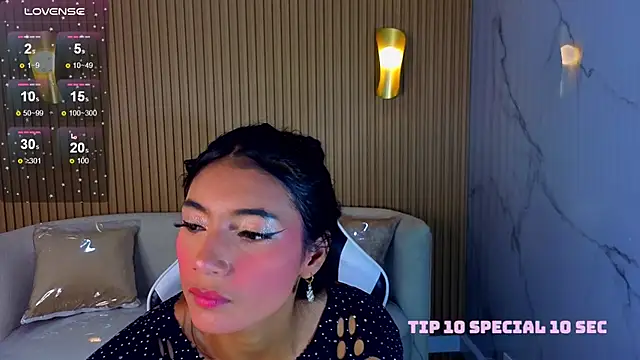 Snapshot of Perla_Moon_Tx chatting on February 21, 2026, 12:51 pm Perla Moon Tx online show from February 21, 2026, 12:51 pm