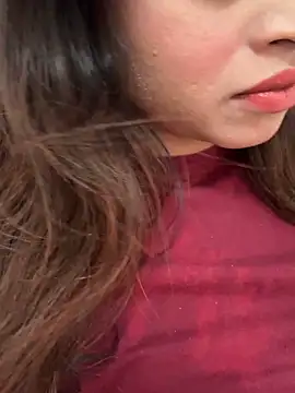 Snapshot of riya_sharma11 chatting on February 24, 2026, 11:44 am riya sharma11 online show from February 24, 2026, 11:44 am