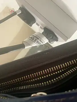 Snapshot of Lovermolls chatting on April 10, 2026, 11:01 pm Lovermolls online show from April 10, 2026, 11:01 pm